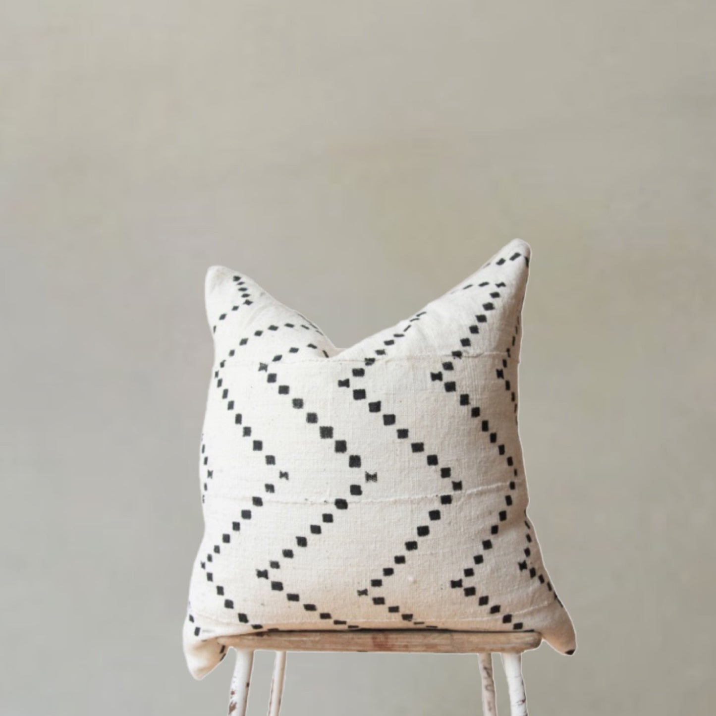Cream Decorative Pillows | Black and Cream Throw Pillows | souqdesign